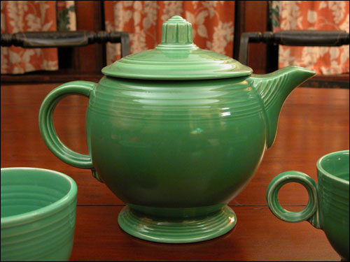 green vintage tea pot