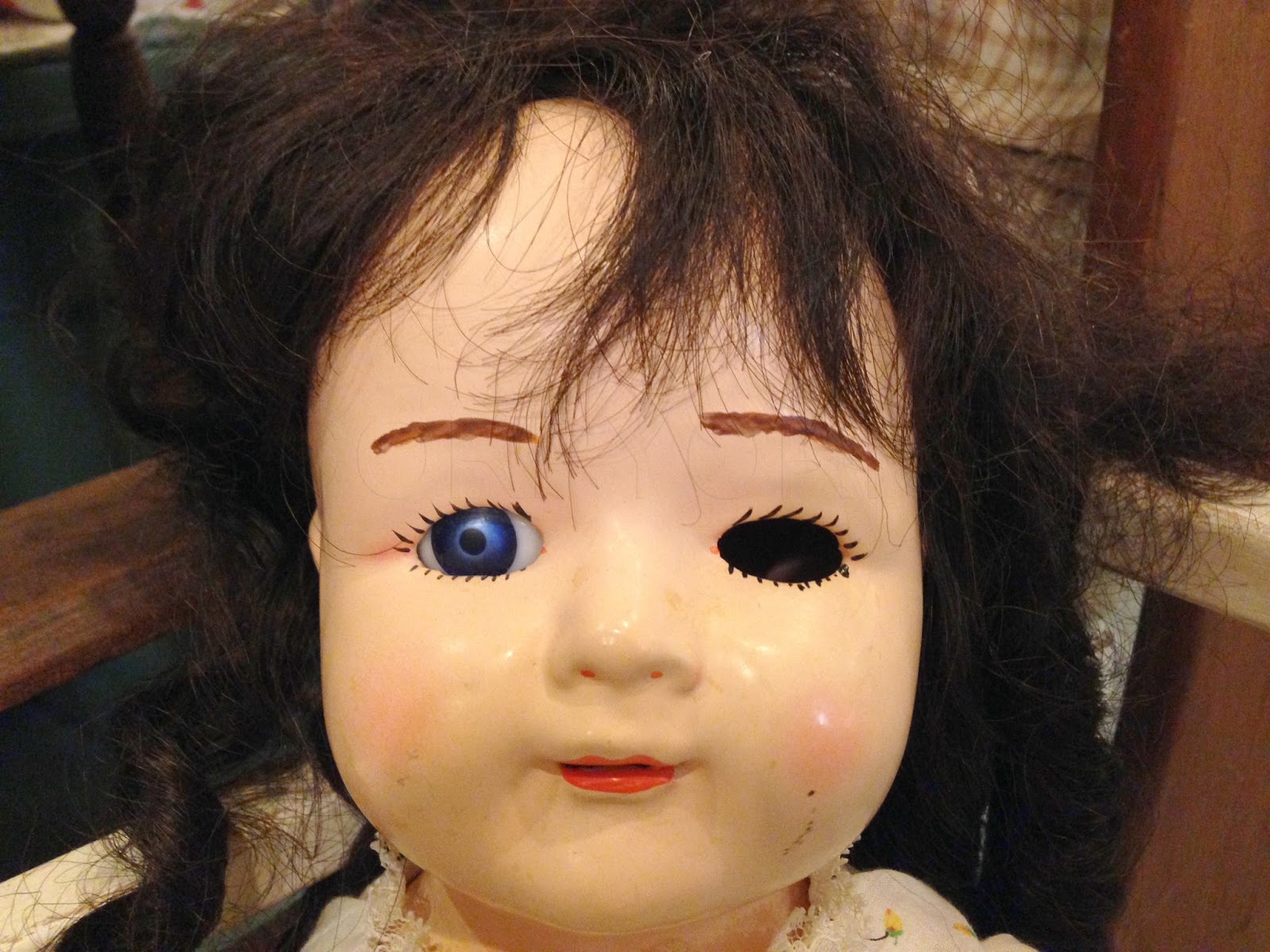 one eyes doll